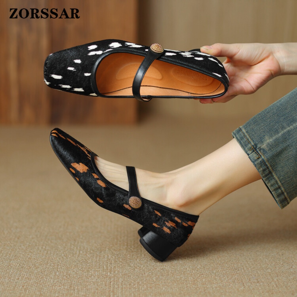 Mary Jane Shoes - รองเท้าสตรีทรงสี่เหลี่ยมแมรี่เจน ลายพิมพ์ขนสัตว์ ส้นเตี้ย สายรัดข้อเท้า รองเท้าลำลองใส่สบาย ไซส์