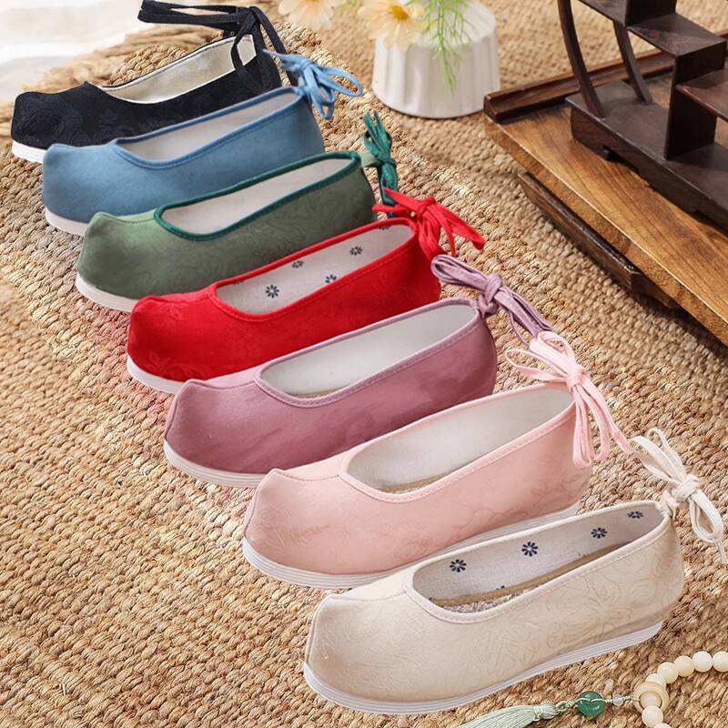 Women Shoes Japan - รองเท้าฮันฝูสีพื้นสไตล์โบราณ เพิ่มความสูงสำหรับผู้หญิง ฤดูใบไม้ผลิ ฤดูใบไม้ร่วง รองเท้าหัวแหลม รองเท้าผูกโบว์