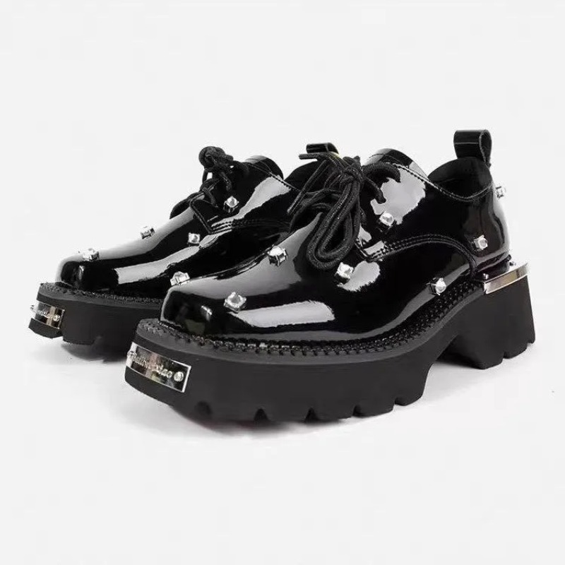 รองเท้าโลฟเฟอร์ผู้หญิงแบบคริสต - Mary Jane Shoes บทวิจารณ์และราคา