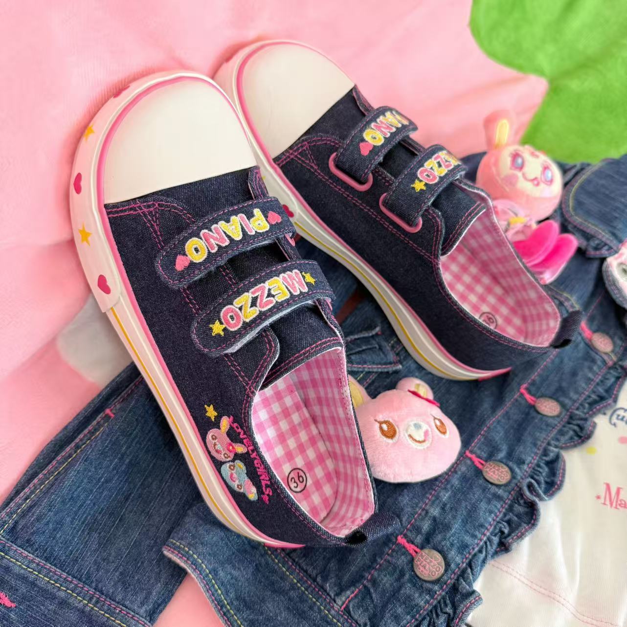 รองเท้าผ้าใบปักลายสไตล์ญี่ปุ่น - Women Shoes Japan บทวิจารณ์และราคา