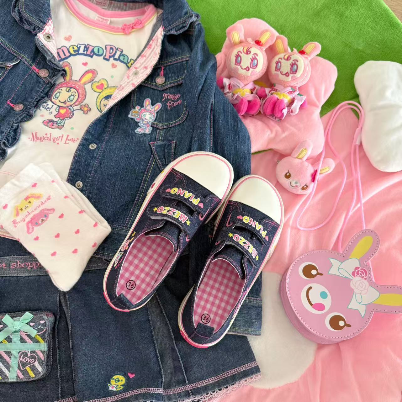 รองเท้าผ้าใบปักลายสไตล์ญี่ปุ่น - Women Shoes Japan บทวิจารณ์และราคา