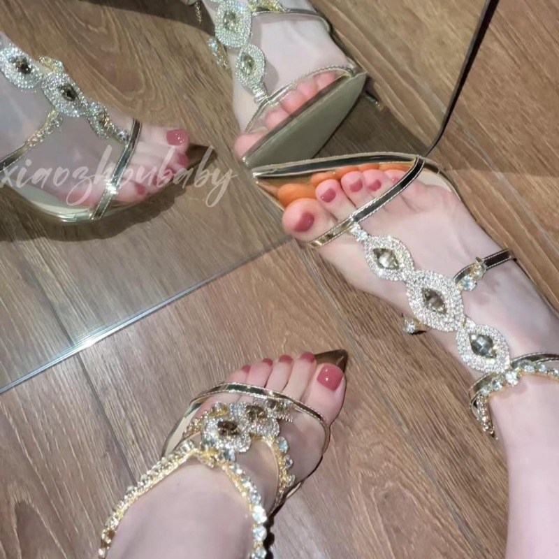 รองเท้าแตะผู้หญิงหรูหราประดับอ - Gold Chain Sandal บทวิจารณ์และราคา
