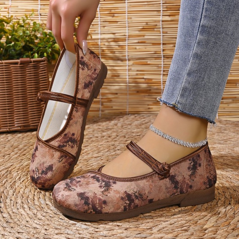 รองเท้าแฟลตผู้หญิง ดีไซน์แบบแม - Mary Jane Shoes บทวิจารณ์และราคา