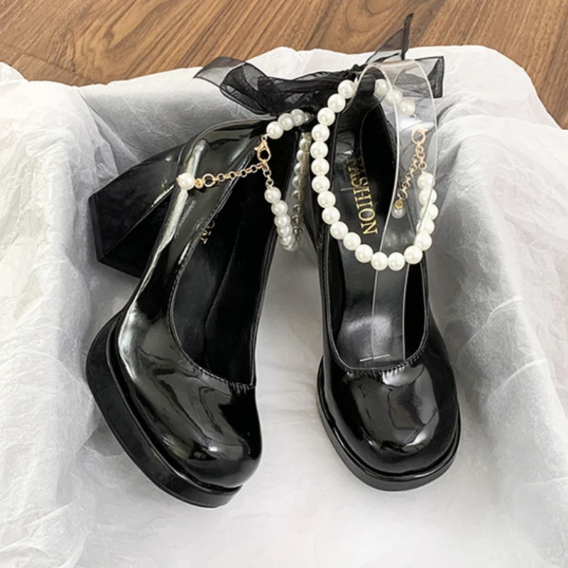 รองเท้าส้นสูงผู้หญิงหรูหรา ดีไ - Patent Leather Pump บทวิจารณ์และราคา