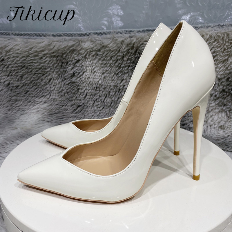 รองเท้าส้นสูงปลายแหลมสีขาวแบบส - Patent Leather Pump บทวิจารณ์และราคา